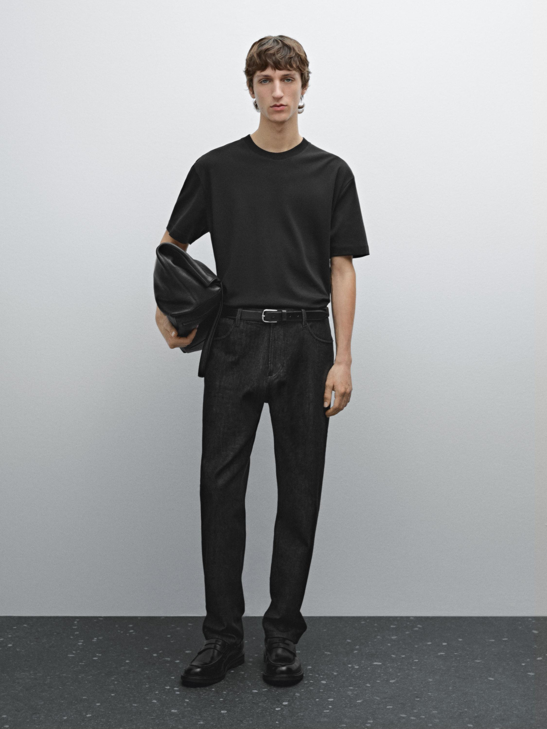 T-Shirt aus 100 % mittelschwerer Baumwolle | Massimo Dutti DE