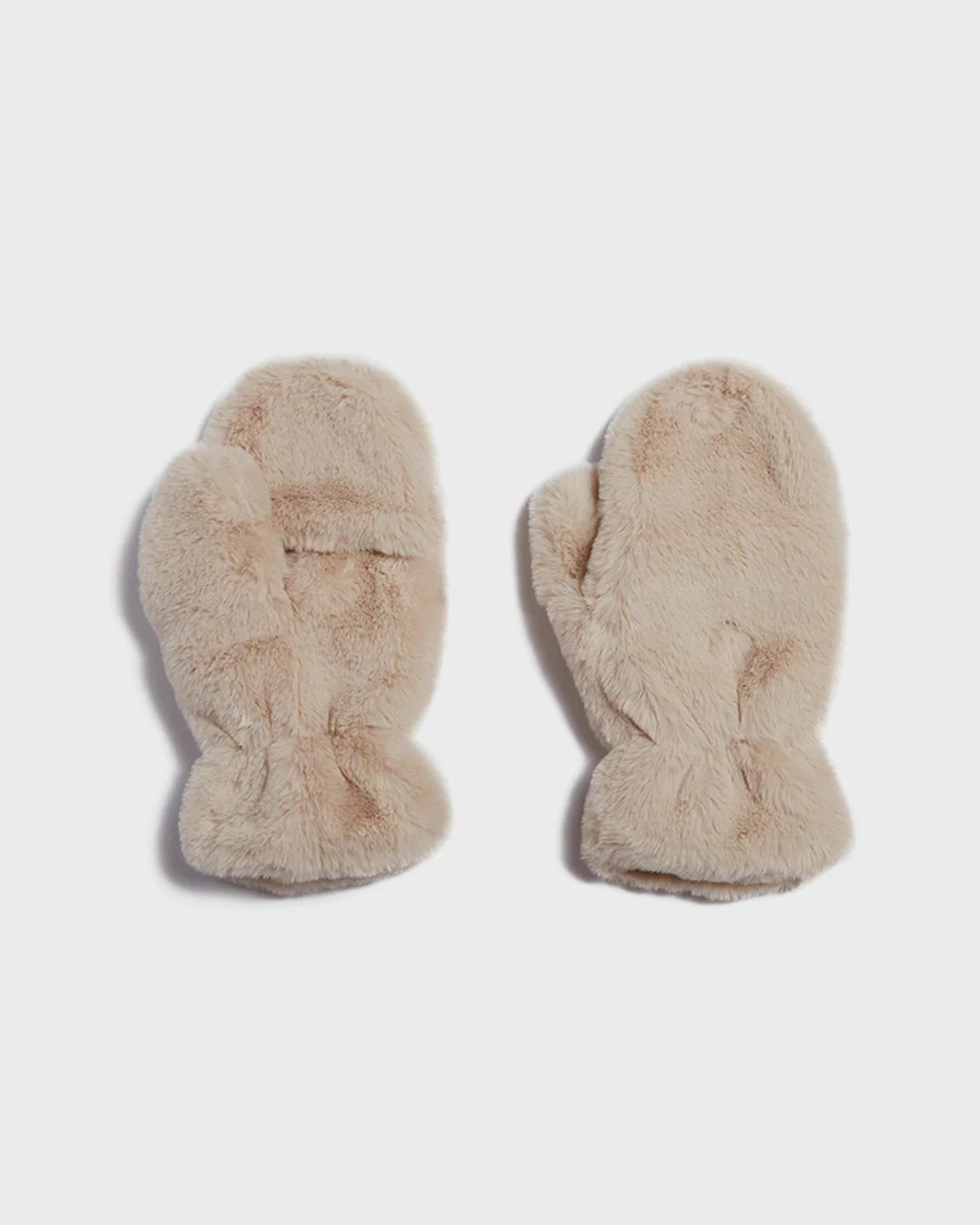 Coco Latte | Faux Fur Mittens | Apparis