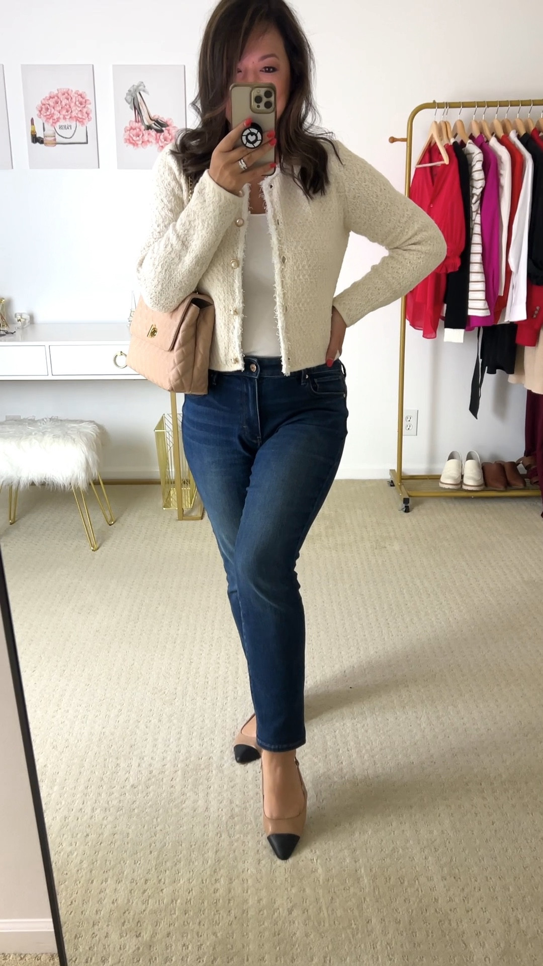 This lady cardigan I recently picked up is so pretty and would be perfect for the holiday’s  

#LTKover40 #LTKHoliday #LTKmidsize