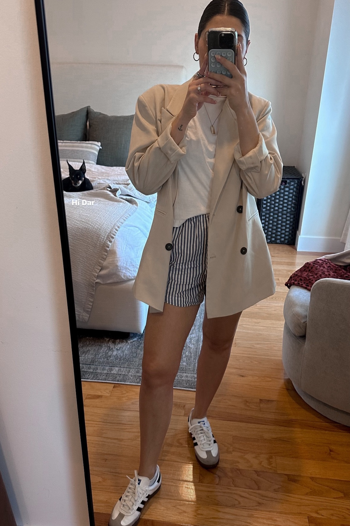 Work from home OOTD 

Oversized blazer, cream blazer, Walmart finds, sambas outfit, casual outfit 

#LTKSaleAlert #LTKFindsUnder50 #LTKFindsUnder100