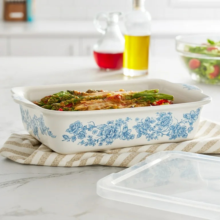 The Pioneer Woman Agatha Small Rectangular Baker with Lid, 7" x 11" | Walmart (US)