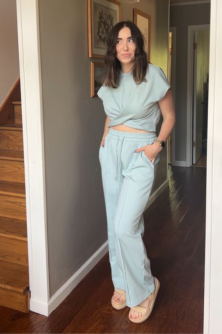 Light blue two piece set from Amazon 🩵
The quality of this set is soooo good! Definitely not super thin or see-through. I need it in every color 🤩 

Amazon Find | Amazon Haul | Colorful wardrobe | Adding color to my closet | Two piece set outfits 
#amazonfind #amazonfinds #freepeoplestyle #colorfulwardrobe #springfashion #amazonfashion #lexiechilders 

#LTKstyletip #LTKActive #LTKfindsunder50