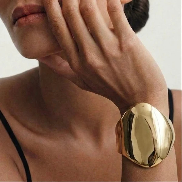 SHIELD CUFF - GOLD | Fallon Jewelry