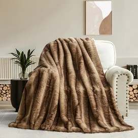 Better Homes & Gardens Brown Faux Fur Ultra Soft Luxury Oversized Throw Blanket 50" x 72", Brown ... | Walmart (US)