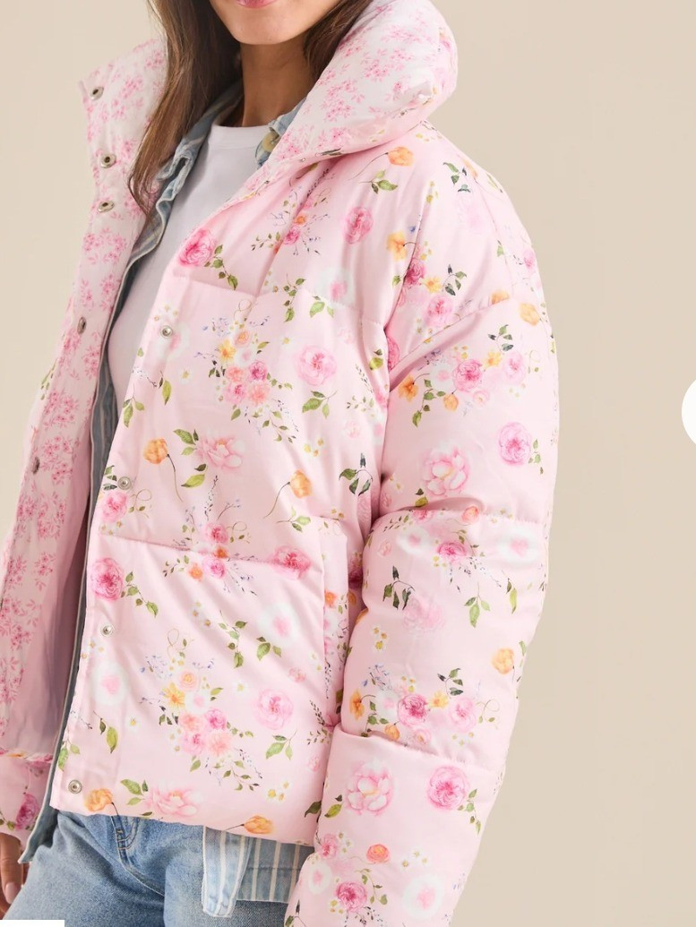 Beautiful puff er jacket pink with floral. Must have!!! THIS is the JACKET OF THE YEAR

#LTKGiftGuide #LTKSeasonal #LTKHoliday