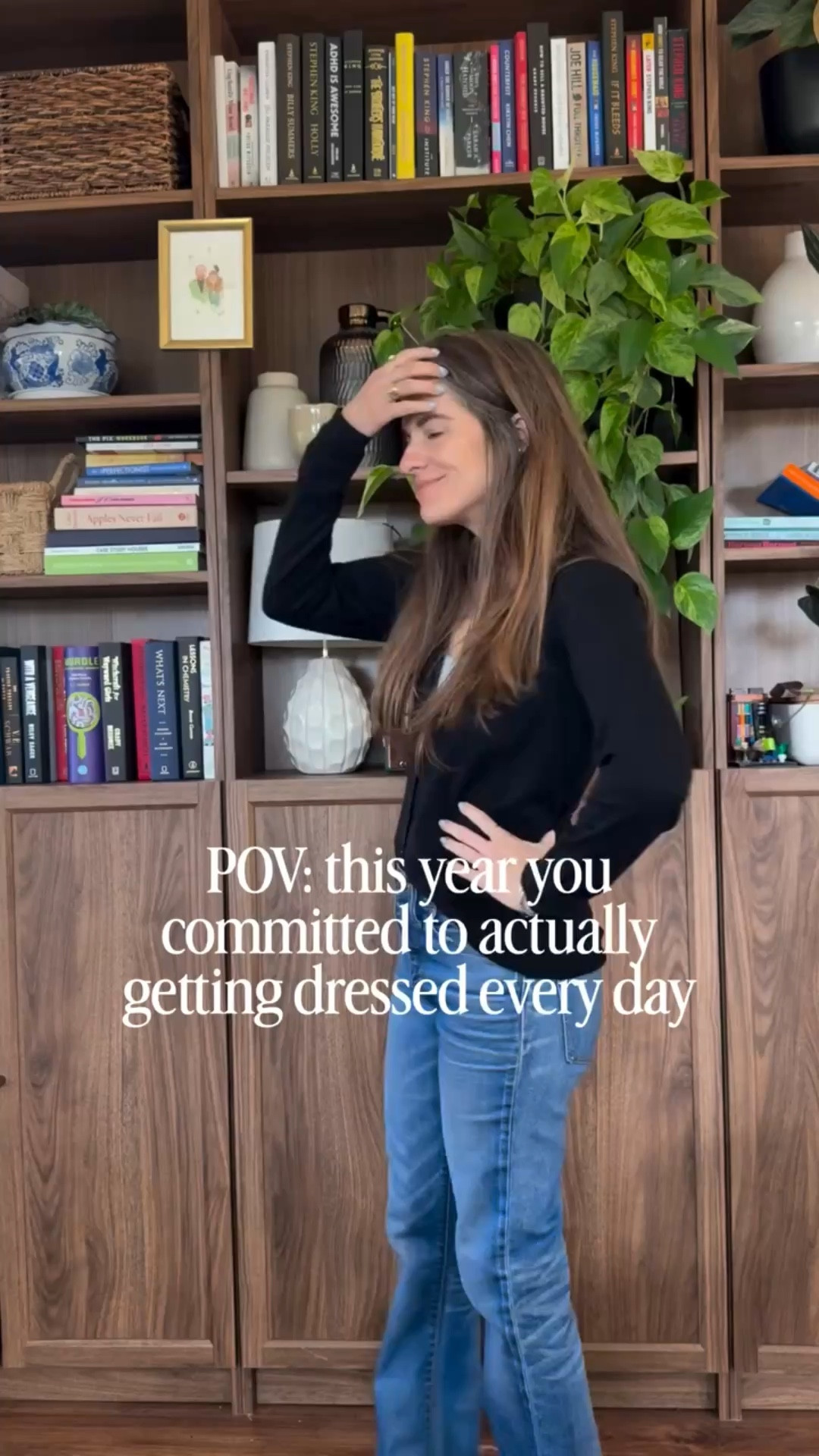 I can’t tell you how much more productive I am when I take the time to actually get dressed every day!! It doesn’t take a ton of effort, but it makes a huge difference. 

You can grab all of my favorite basics over on my Amazon storefront if you also want to feel a little more put together this year. 🙌🏻