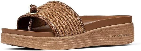 Donald Pliner Women's Farrah Slide Sandals, Women's Summer Sandals, 1,25" Slip-On Sandals for Wom... | Amazon (US)