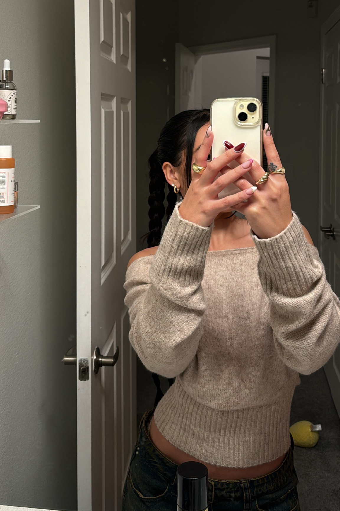 Love these sweaters 🥰