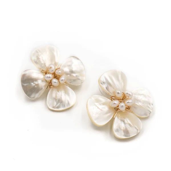 Poppy Earring, Pearl | Hazen & Co