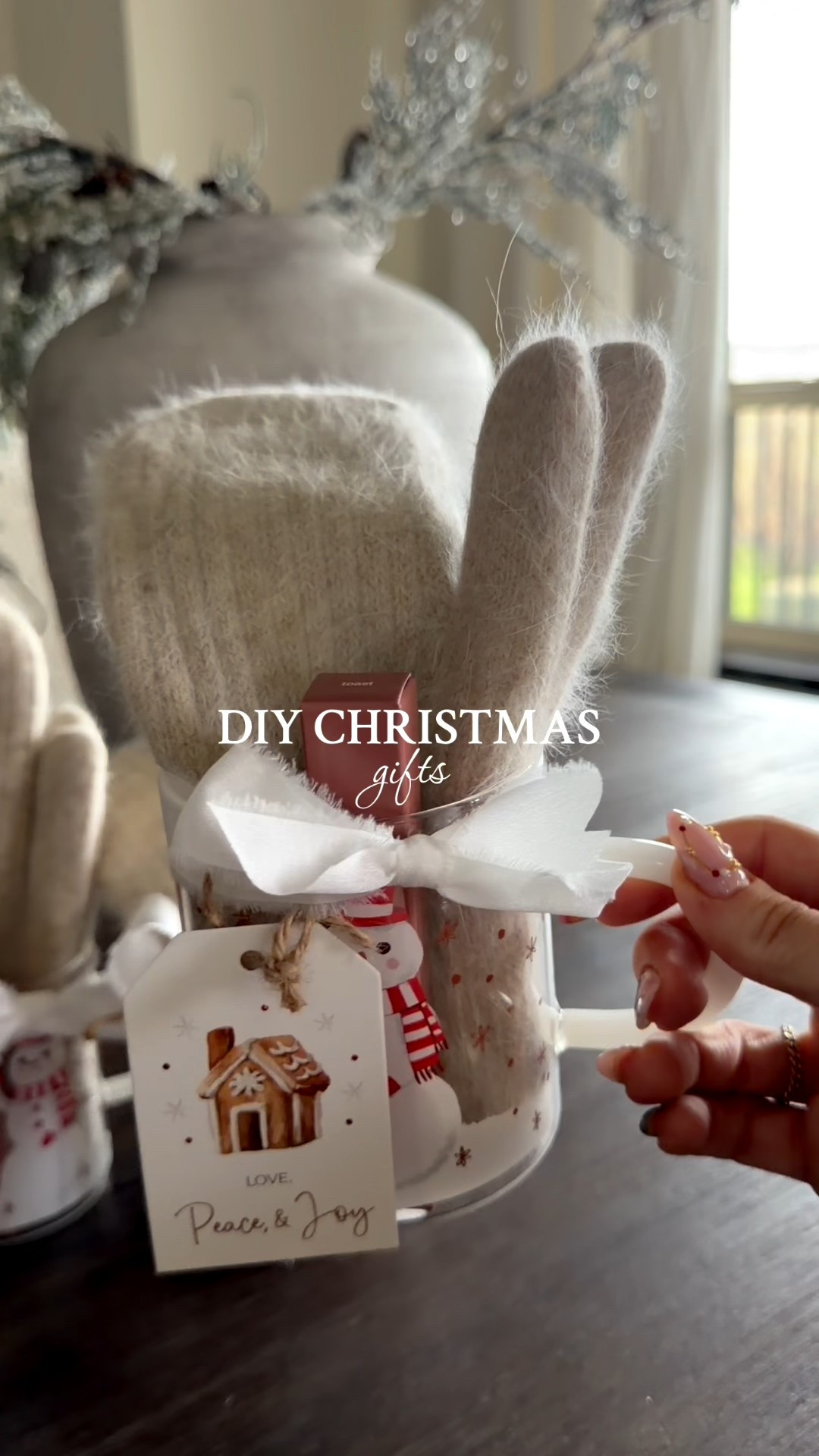 DIY Christmas gifts 🎄🎀🤍❄️ 

#LTKGiftGuide #LTKFindsUnder50 #LTKHoliday