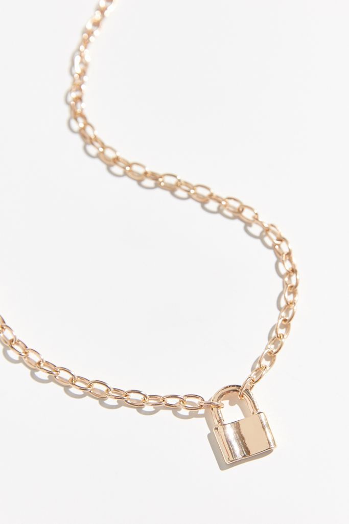 Padlock Chain Necklace | Urban Outfitters (US and RoW)