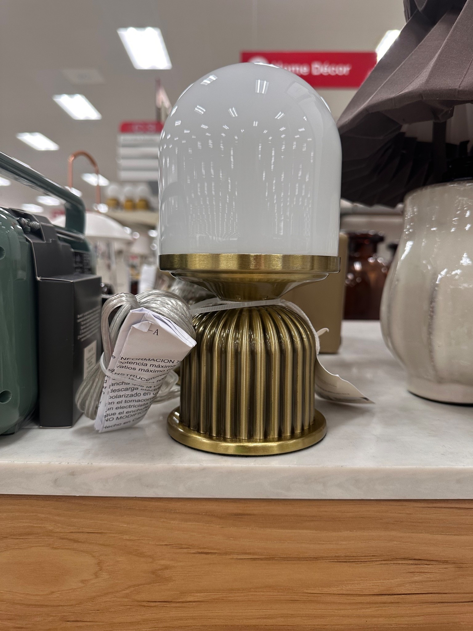 Loved this $30 micro lamp

Lamp | brass decor | brass lamp | small lamp | under $50 | home decor 

#LTKStyleTip #LTKFindsUnder50 #LTKHome