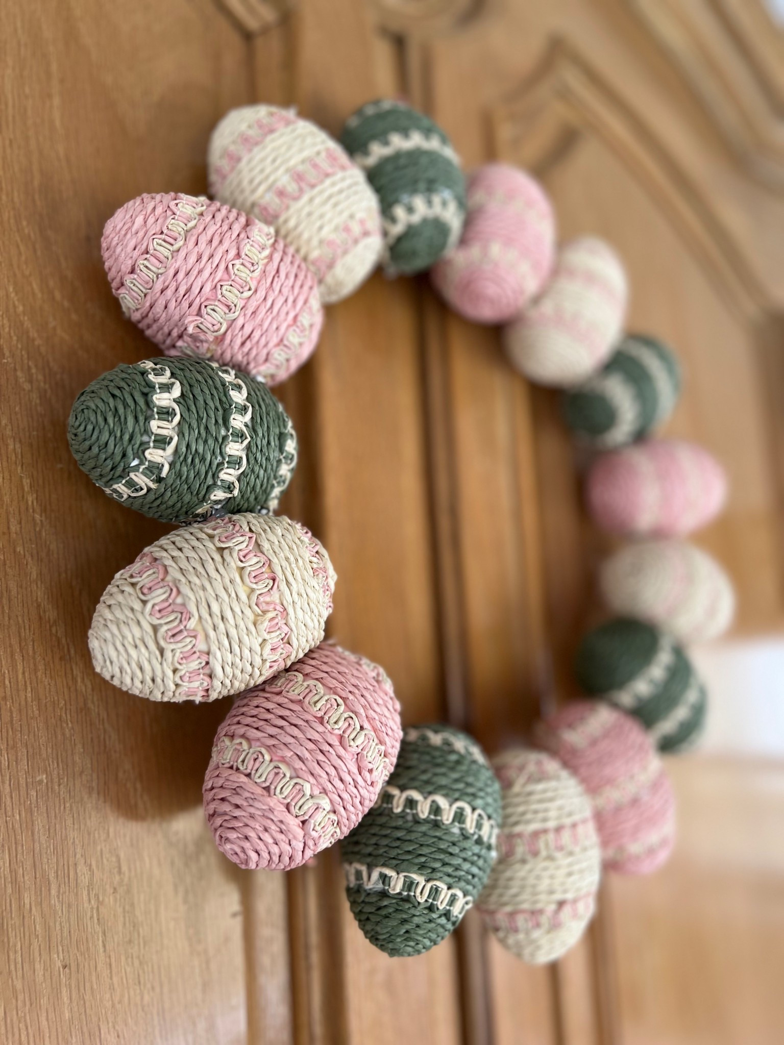 Egg Wreath
Easter Egg Wreath 

#LTKSeasonal #LTKHome