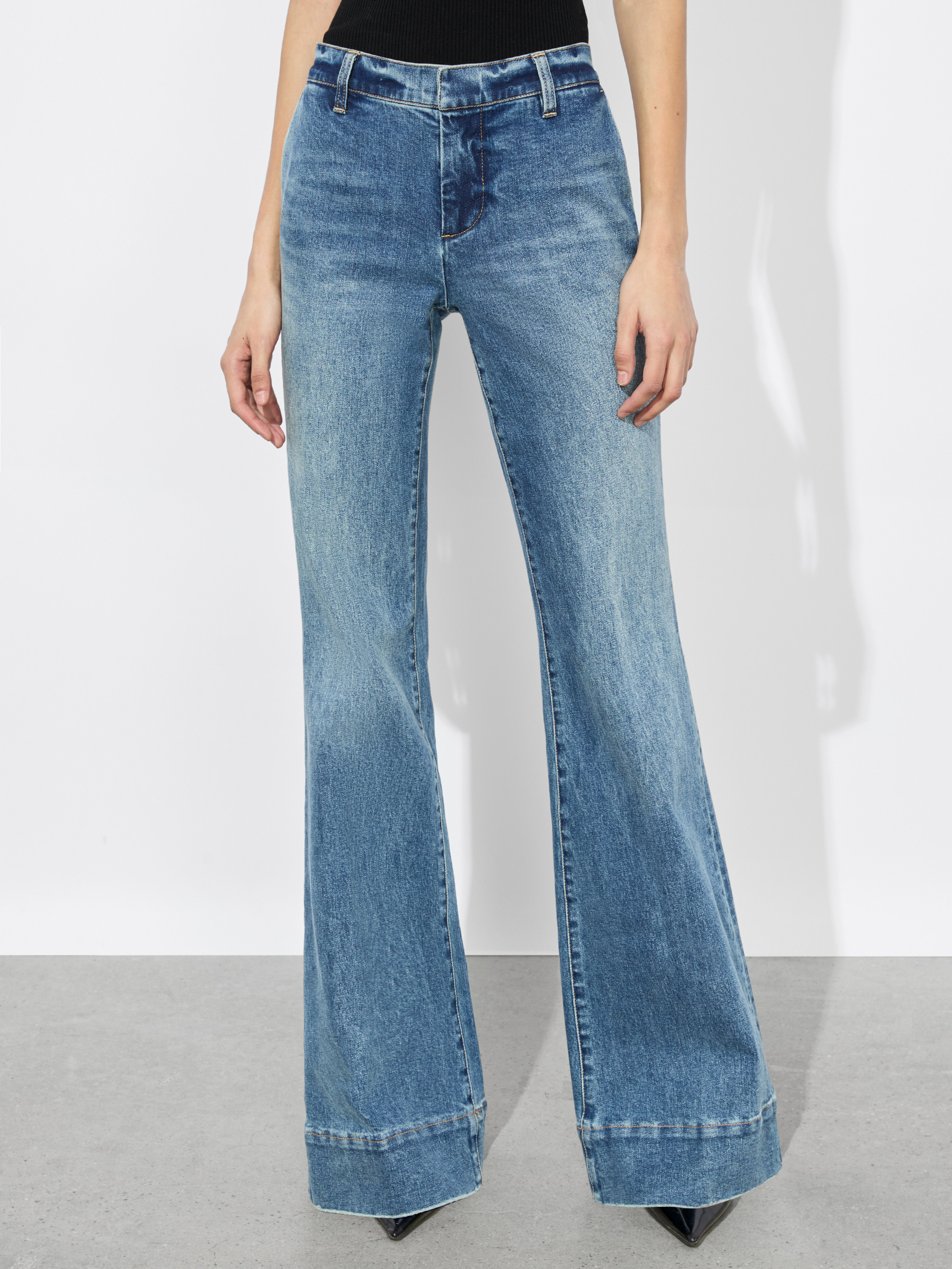 REMI BOOTCUT JEAN | Alice + Olivia