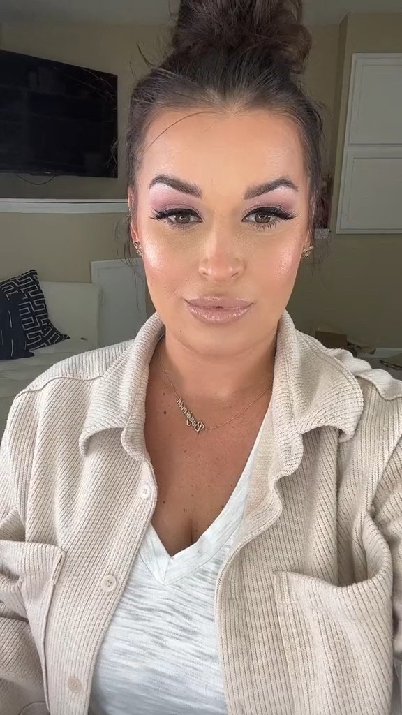 GXVE beauty GIVES the best LIP 😍

#LTKHalloween #LTKbeauty #LTKstyletip