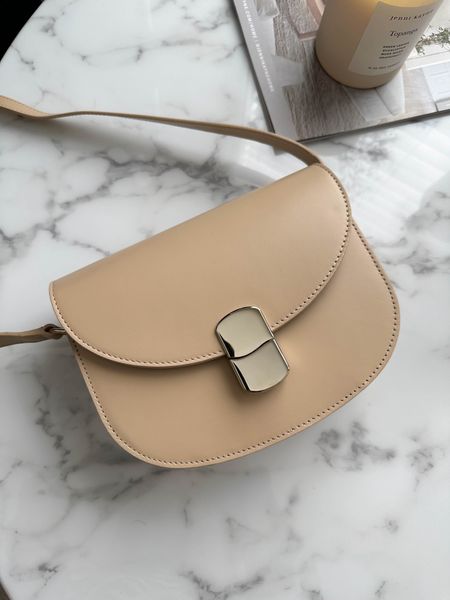 Sezane Claude bag. A great size for petites! Stunning construction, too! 

#LTKitbag