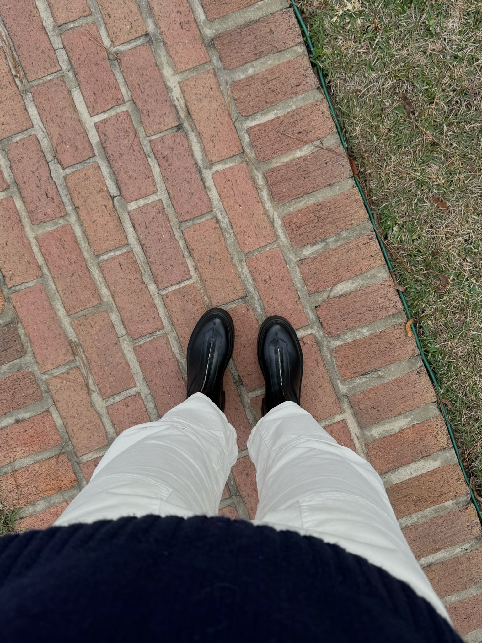 the row boots are worth the hype & tts !!!

#LTKSeasonal #LTKHoliday #LTKstyletip