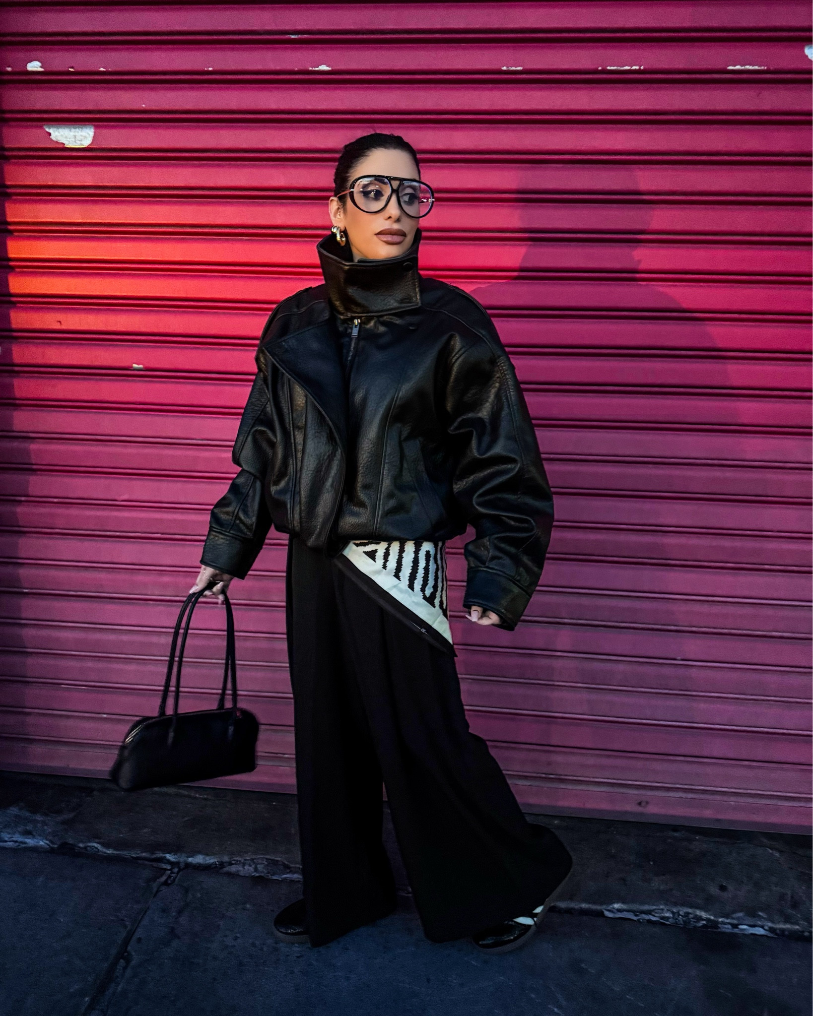 An edgy spring fit🖤

#LTKPetite #LTKootd #LTKSeasonal