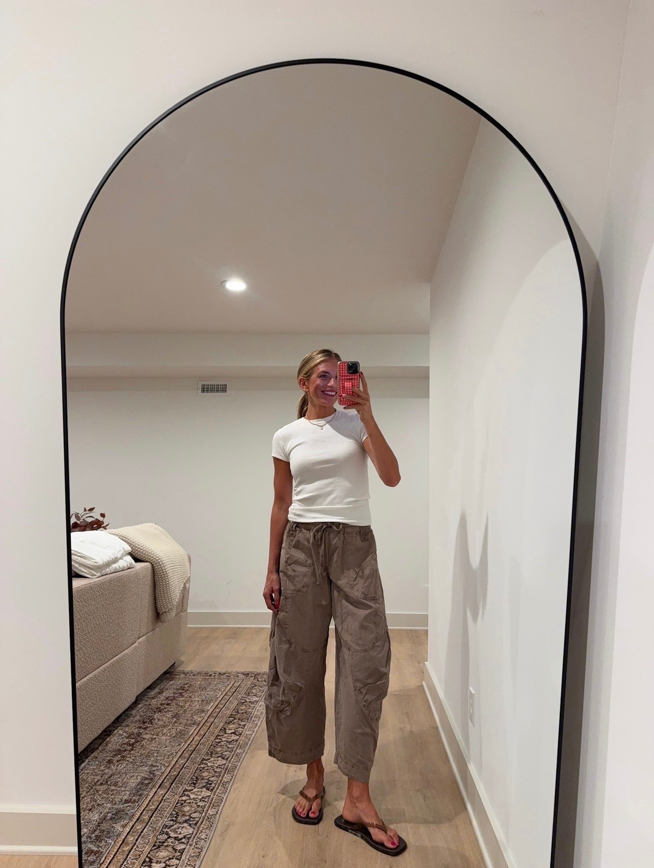 Today’s ootd 🤍 these pants come in so many colors & my tee is 40% off + comes in tall! Wearing smalls in both (pants are oversized)!

#LTKootd #LTKdayinmylife #LTKmomlife