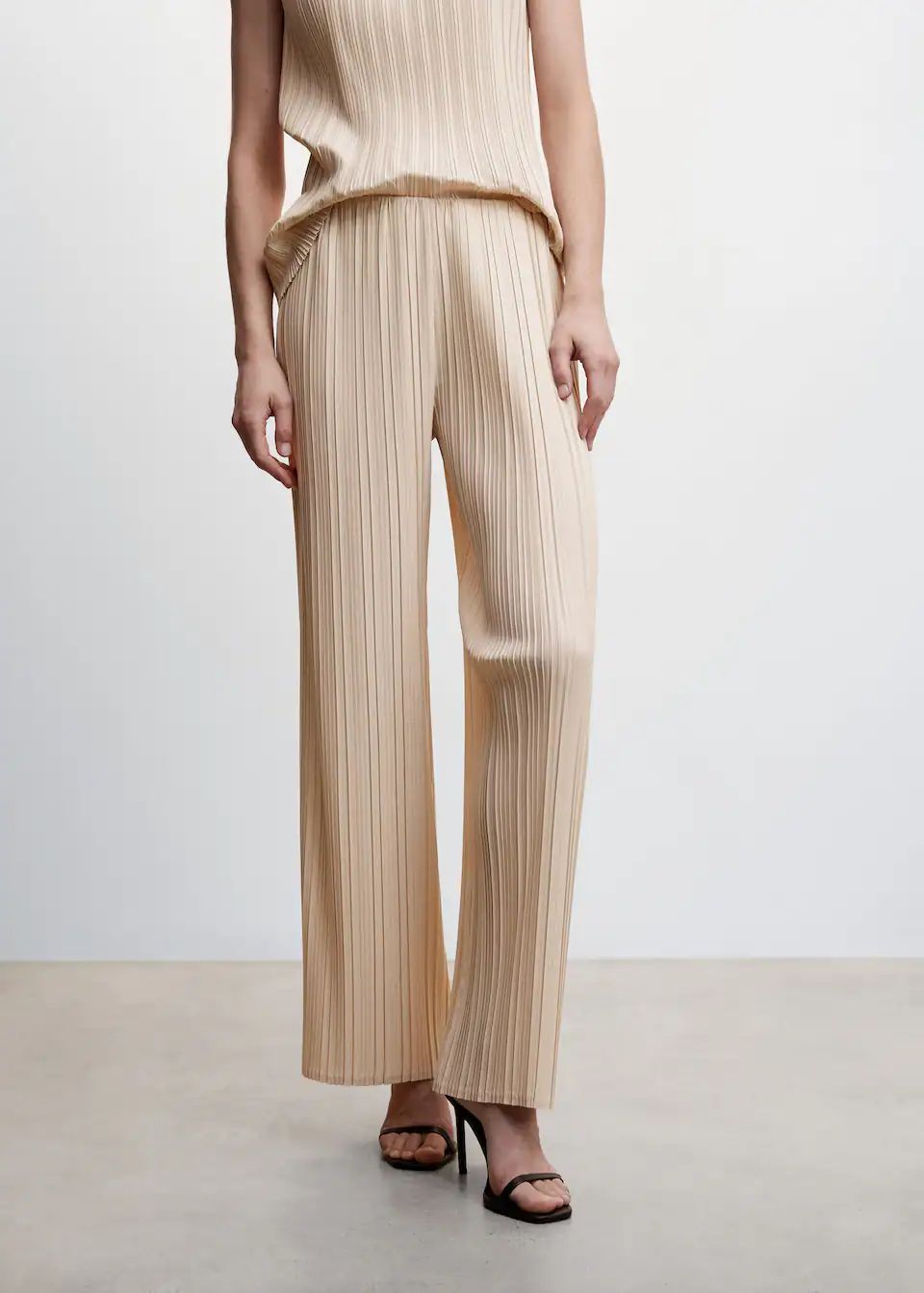 Pleated wideleg pants | MANGO (US)