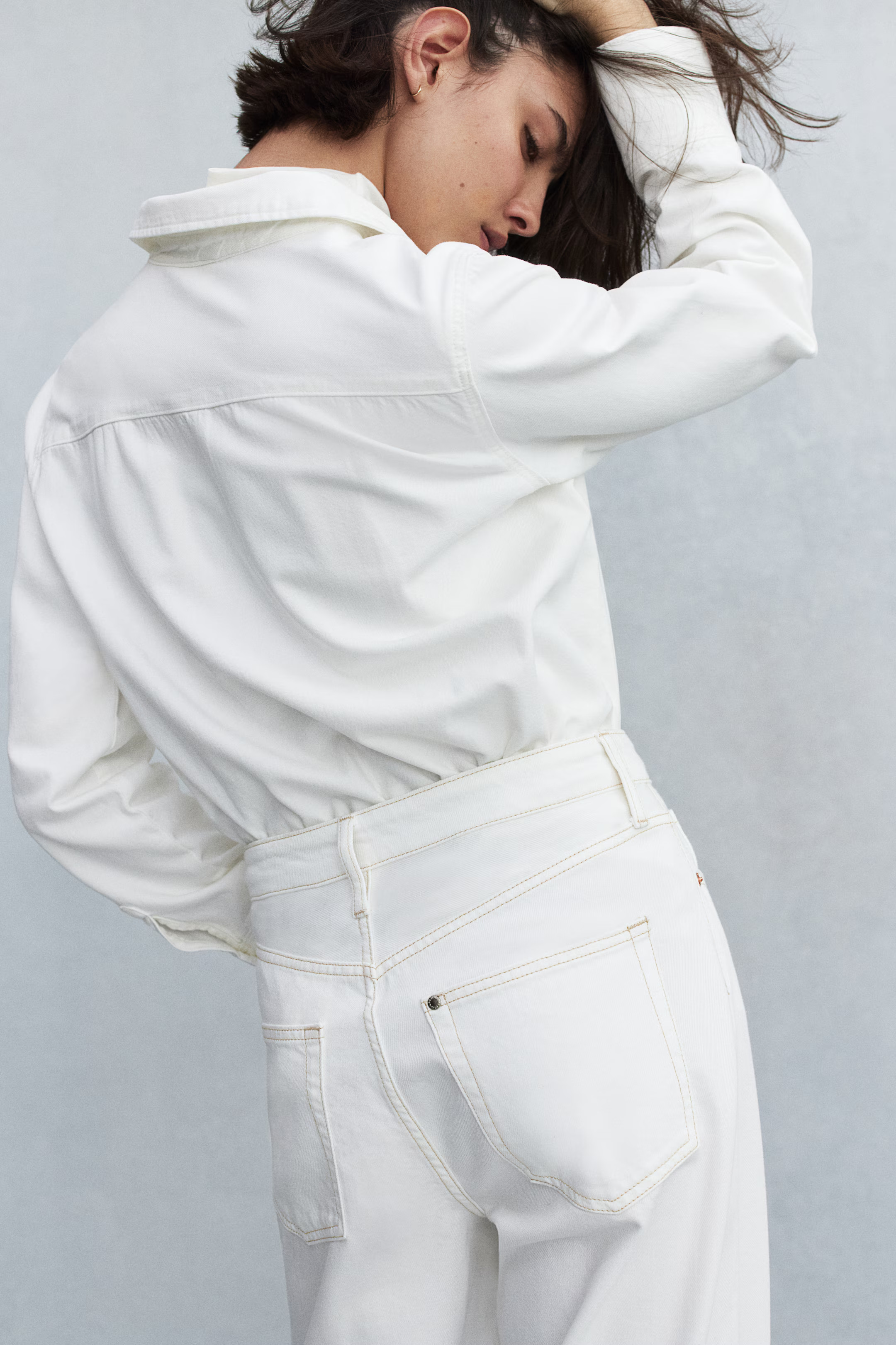 Feather Soft Super Wide Ultra High Jeans - White - Ladies | H&M GB | H&M (UK, MY, IN, SG, PH, TW, HK)