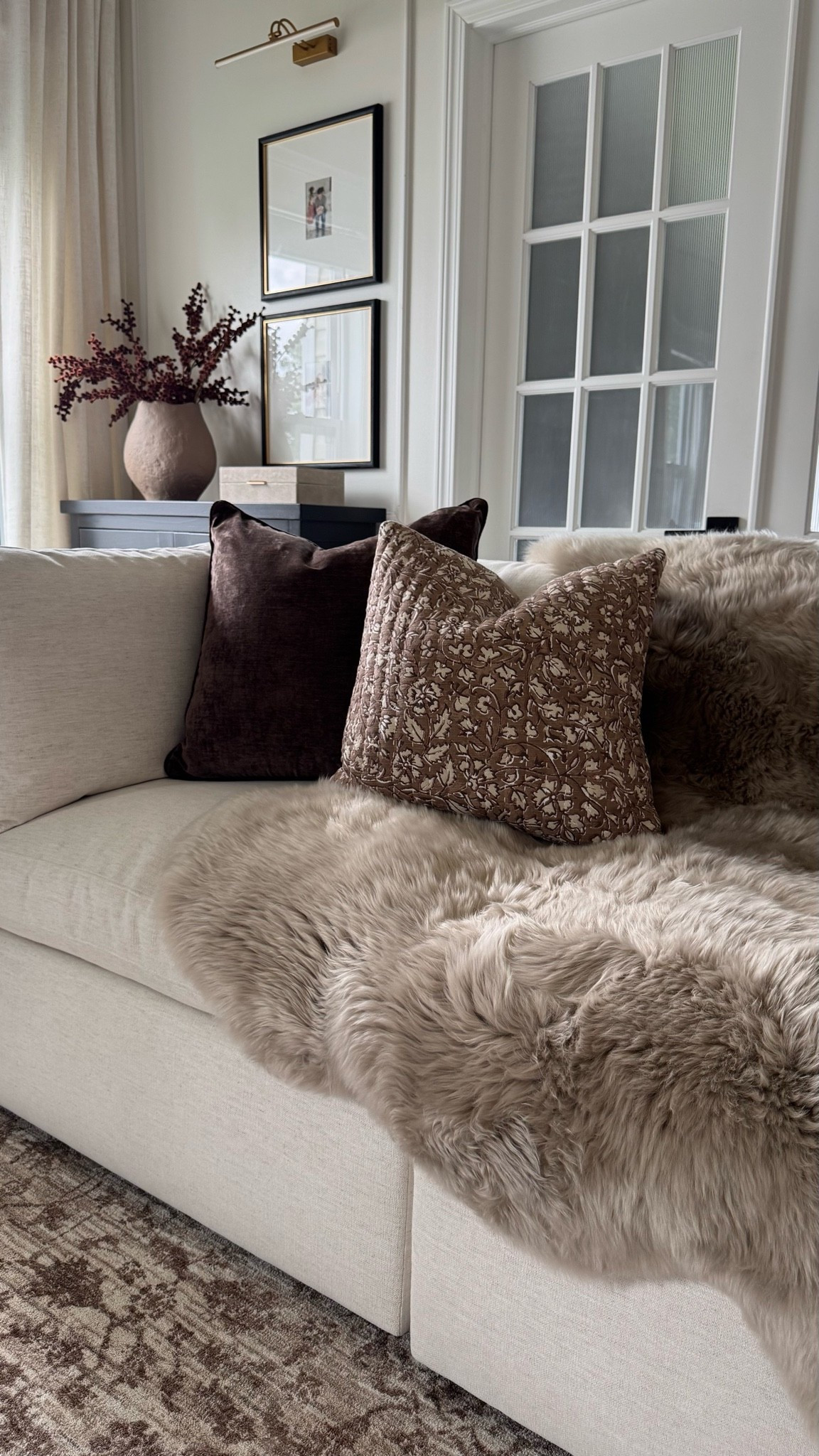 My favorite time of year is right around the corner 🤎
You can’t go wrong with fur rugs from Overland!