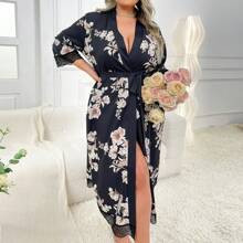 Plus Size Lace Splicing Belted Robe With Flower Print And Lace Trim | SHEIN