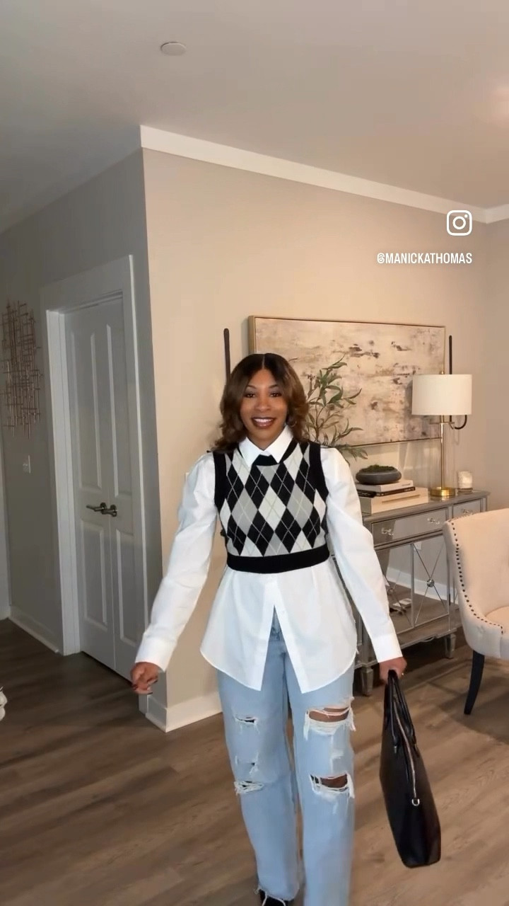 Argyle sweater and wide leg jeans 

#LTKOver40 #LTKStyleTip #LTKWorkwear