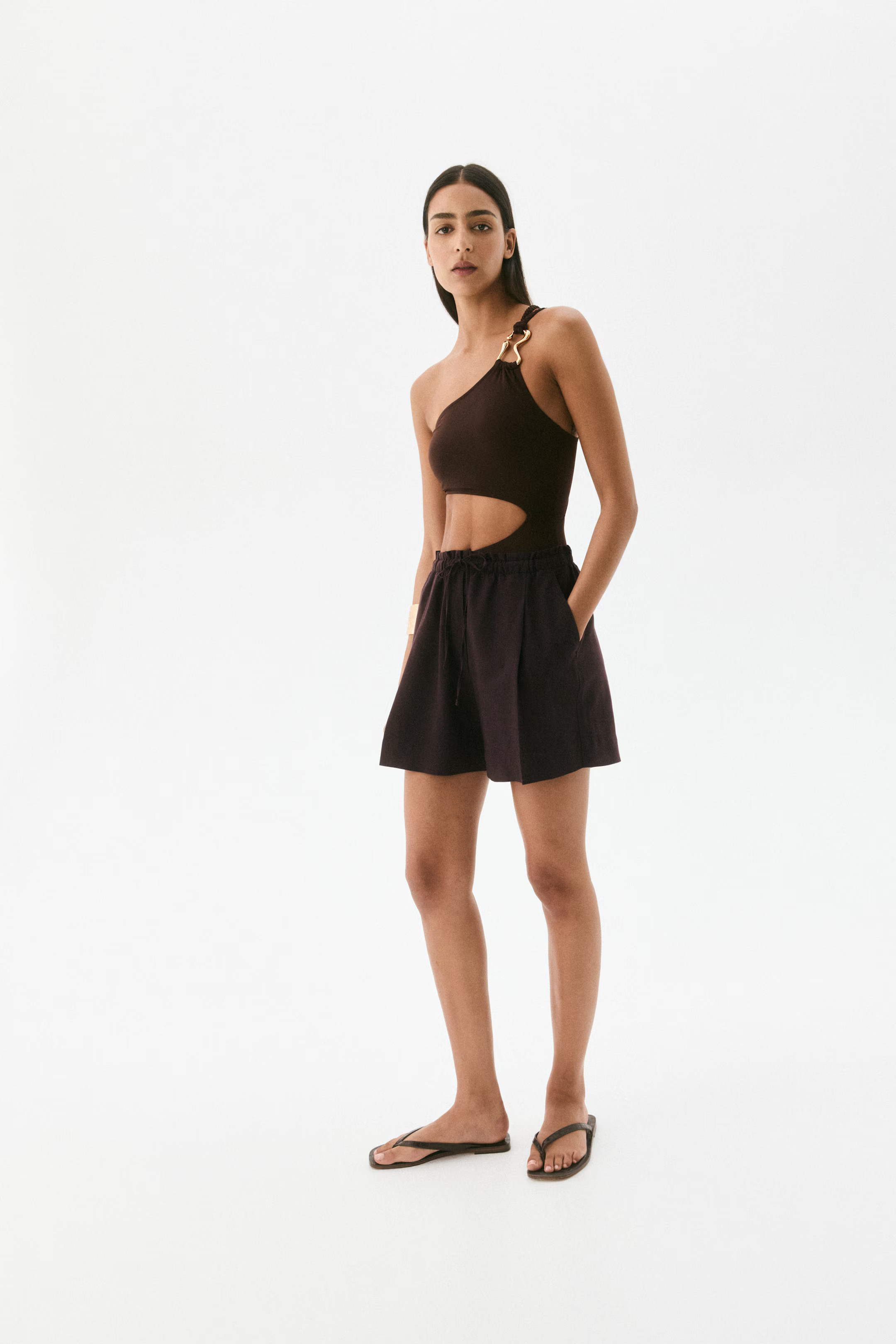 Linen-blend drawstring shorts | H&M (UK, MY, IN, SG, PH, TW, HK)