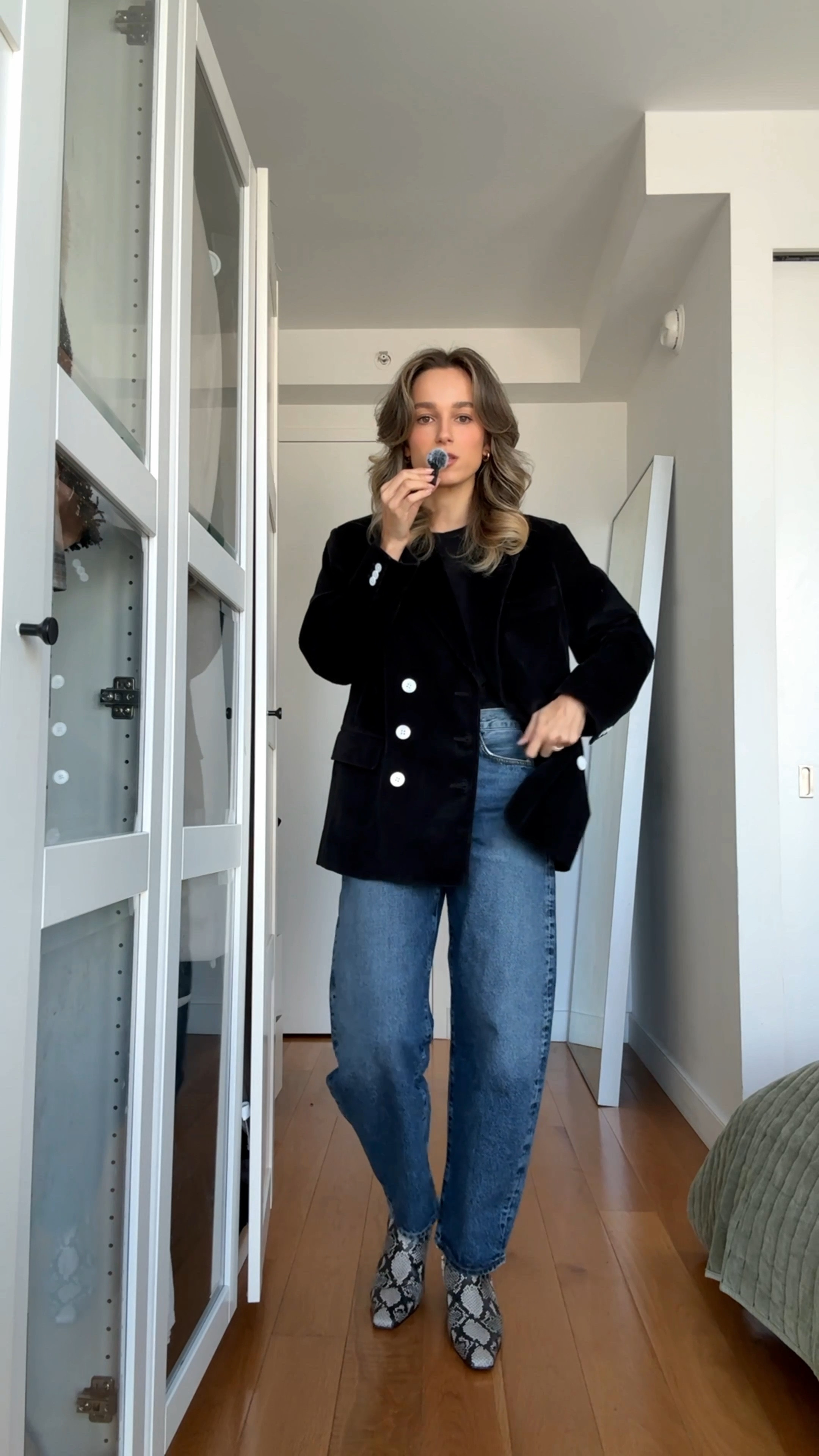 A perfect Fall blazer 😍😍😍

#LTKHoliday #LTKCyberWeek #LTKStyleTip