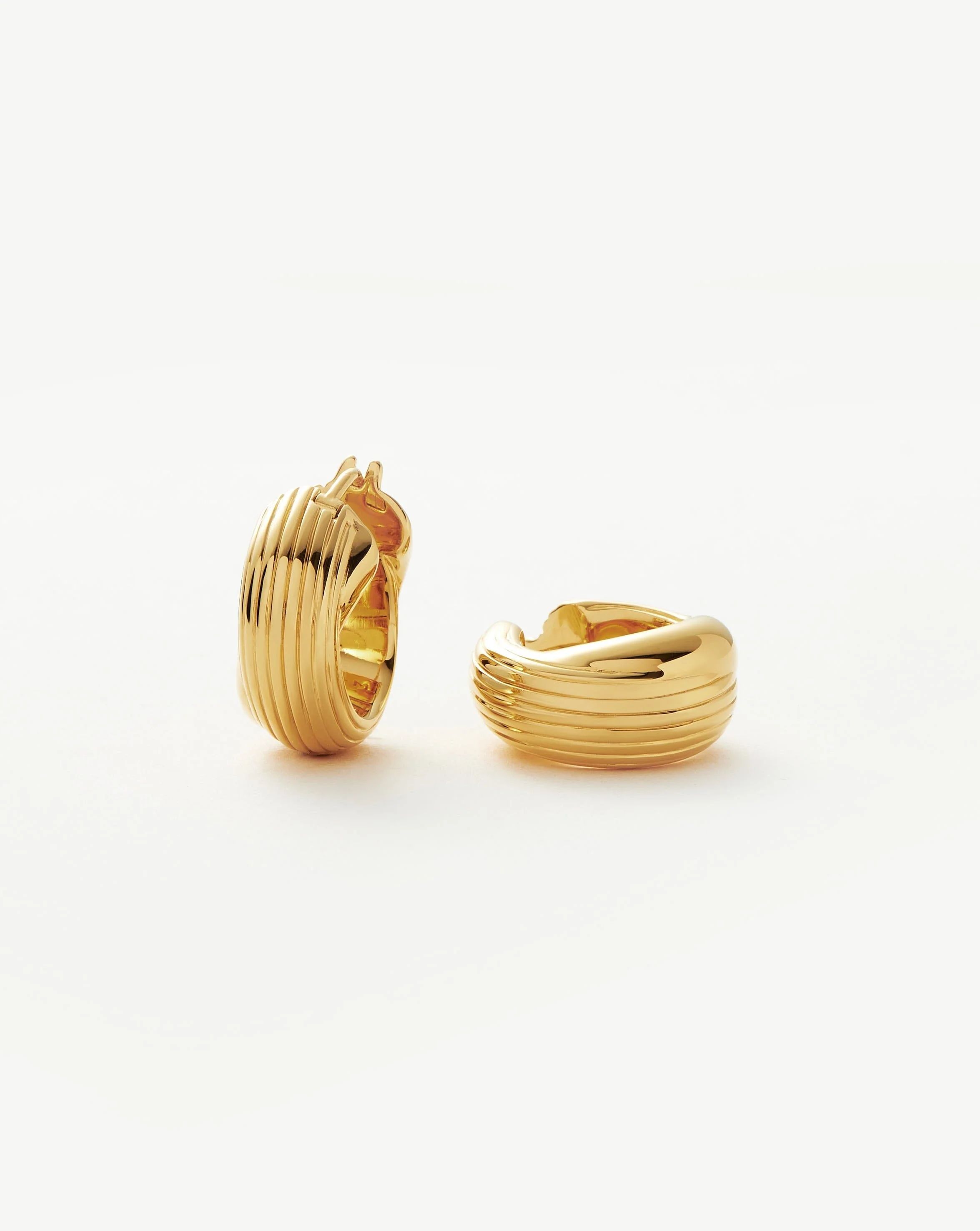 Lucy Williams Chunky Entwine Ridge Small Hoop Earrings | 18ct Gold Plated Earrings | Missoma