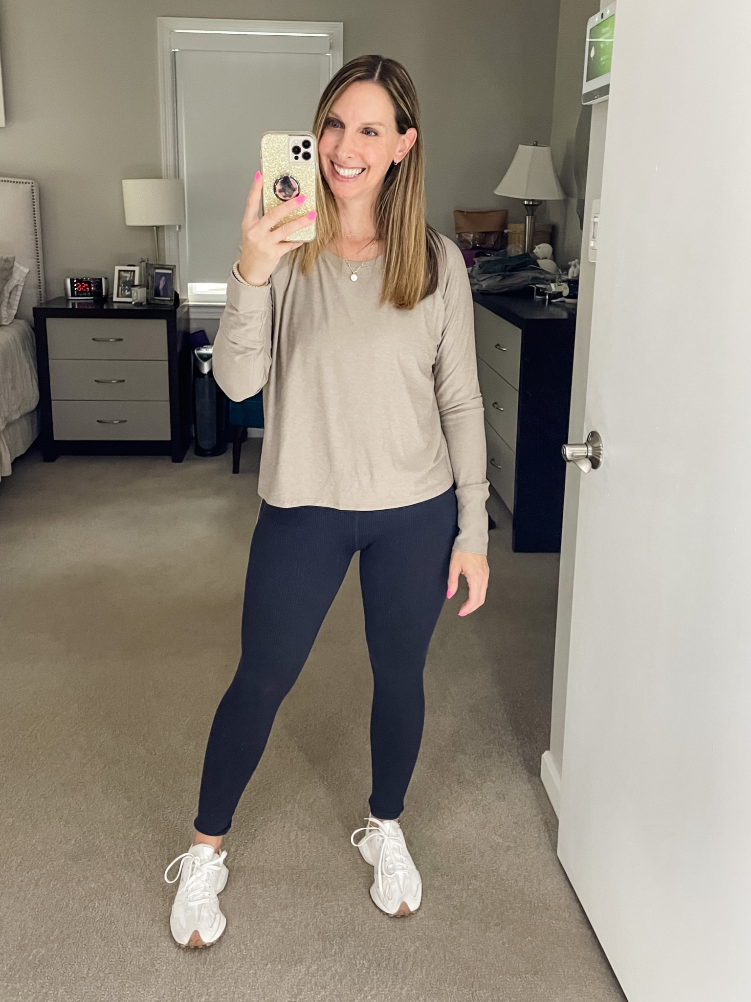 Fp dupe legging from Amazon
Beyond yoga top 