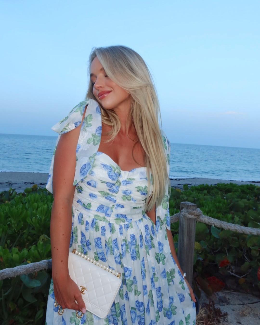 July nights by the beach 🌊 🤍 comment ‘shop’ for outfit details sent to your dm! 🐚 

#beachoutfit #petalandpup #maxidress #beachootd #vacationootd