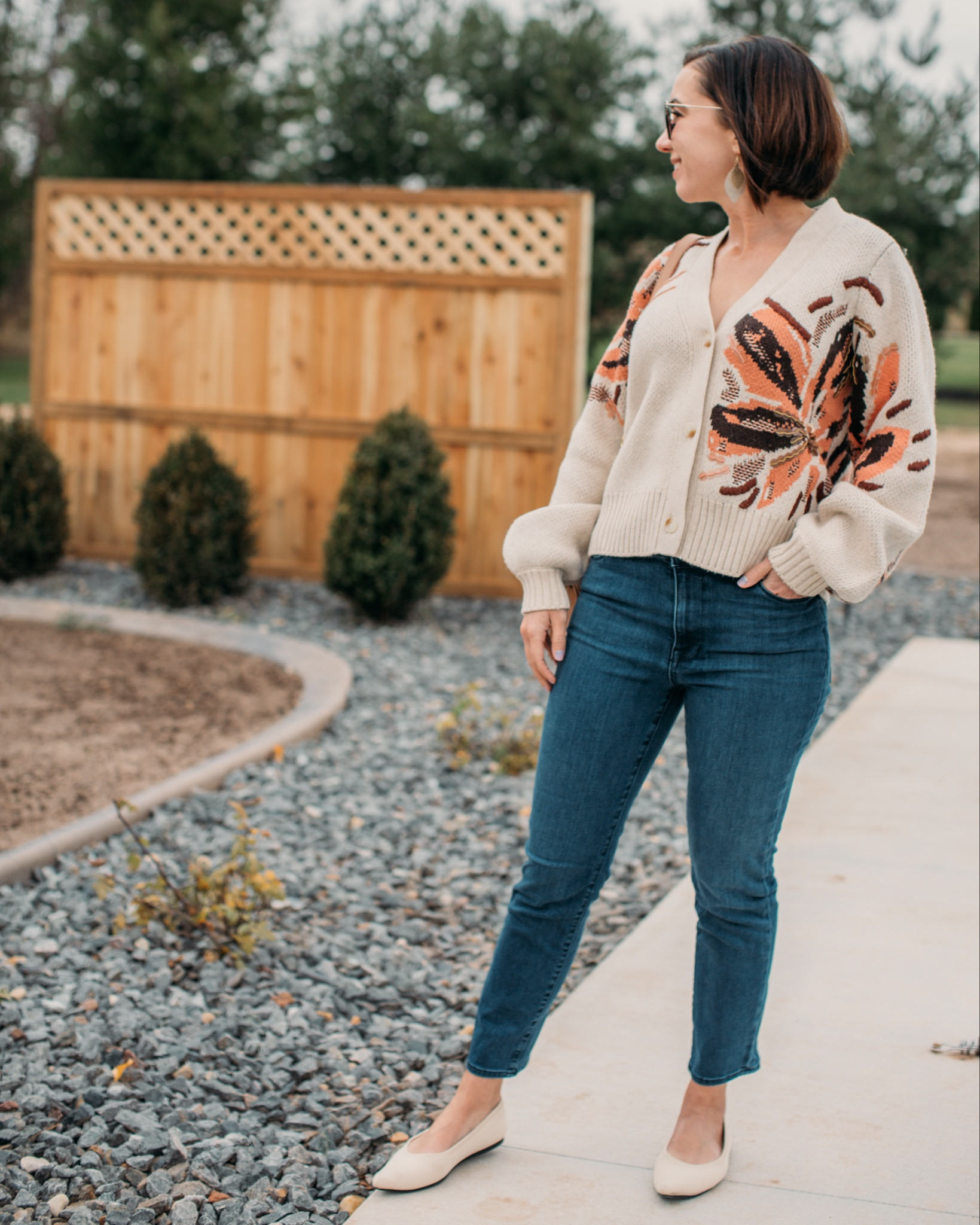 ✨ Cozy, chic, and just a little bit extra — my favorite Marie Oliver cardigan is perfect for layering all season long! If you’ve been eyeing @_marieoliver_ pieces, now’s the time to shop! Their Black Friday Sale is live:

🖤 20% off $300+
🖤 25% off $600+
🖤 30% off $800+

The discount is automatically applied at checkout with code GRATEFUL24. 🎉

Not sure where to start? I’ve shared a detailed review of Marie Oliver dresses, sweaters, and cardigans on my blog — including fit, quality, and how to care for these investment-worthy pieces. Check it out via the link in my bio! 💻

Which Marie Oliver piece is your favorite? Let me know below! 👇

P.S. these @fidelitydenim jeans are also on sale for 30% off! 

#MarieOliver #BlackFridaySale #InvestmentStyle #gifted #HaveClothesWillTravel 

#LTKSaleAlert #LTKCyberWeek #LTKSeasonal