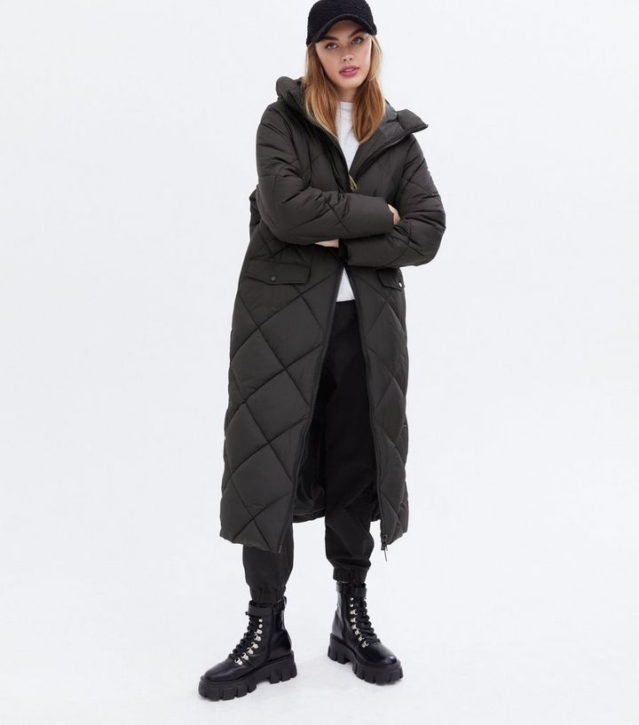 Black Quilted Long Puffer Coat
						
						Add to Saved Items
						Remove from Saved Items | New Look (UK)