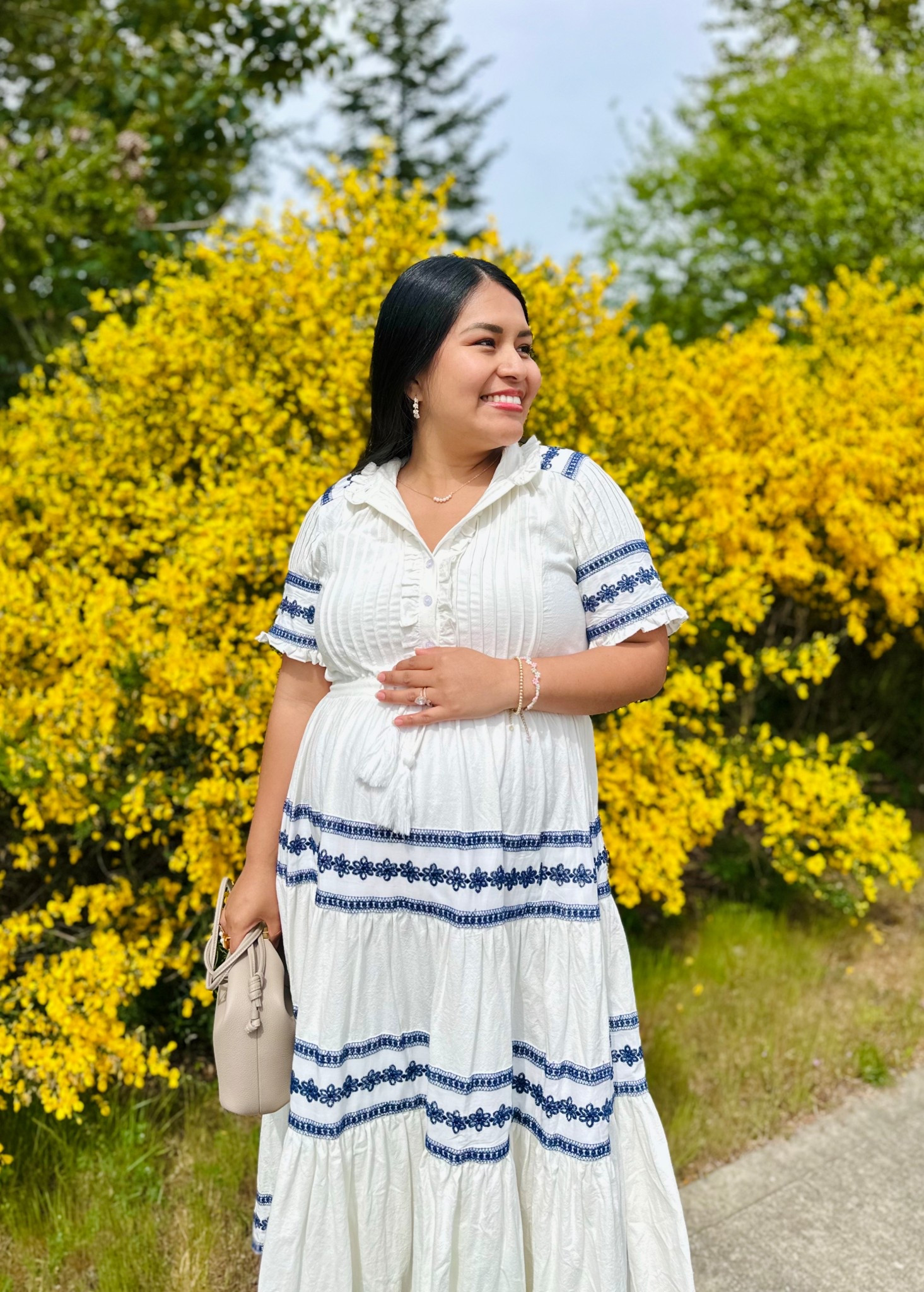 Comfy spring and summer dress / friendly bump 
White dress : size Small
#maternitystyle #pregnancystyle #petitestyle

#LTKBump #LTKSeasonal #LTKSaleAlert