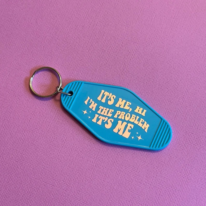 Its Me Hi Im the Problem Its Me Keychain / Im the Problem Retro Keychain / Holographic Keychain /... | Etsy (US)