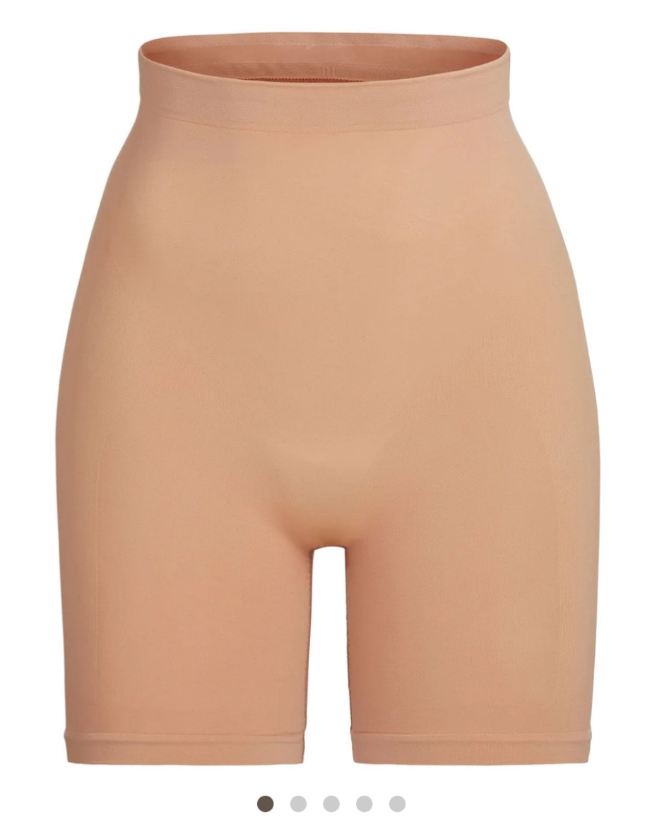 My favorite shape wear from @skims