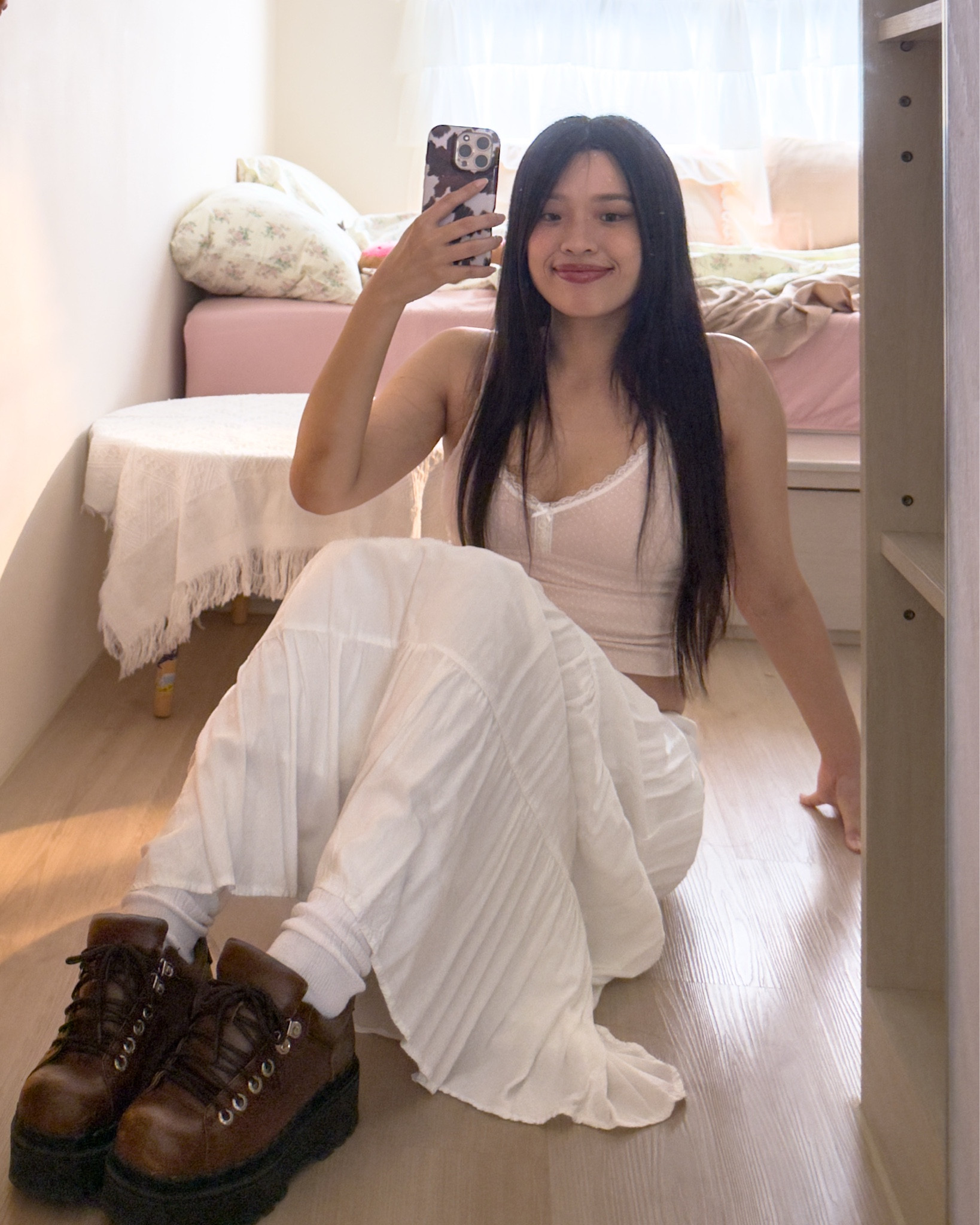 Vacation mood: activated 🧳🤍
提前準備好度假穿搭😆

Top& bottom @brandymelvilleeu 
Shoes @unif 

#summervibes #vacationstyle #holidayoutfit #softgirlaesthetic #outfitinspo

#LTKasia #LTKstyletip #LTKsummer