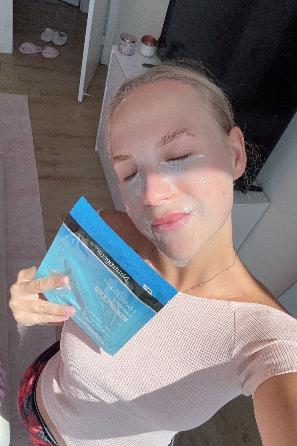 Pack of 12 super hydrating face masks. Less than $50. This is one of my favorite brand for face mask, not slippery at all I can do many things for 30 min while it’s on my face. I can reuse it two days. Recommend put it in a fridge for 30 min before using. 

#LTKFindsUnder50 #LTKBeauty