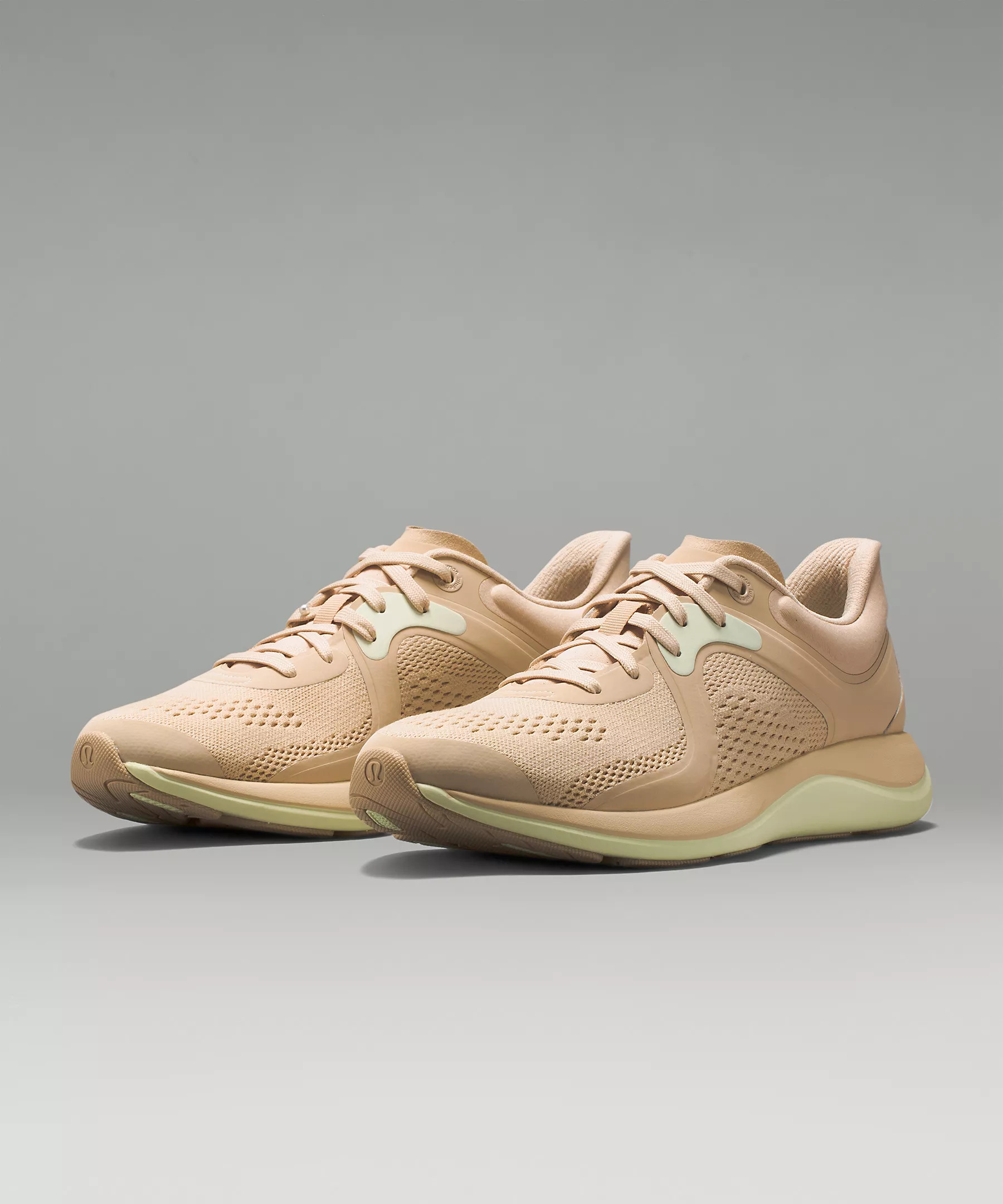 Chargefeel Low Women's Workout Shoe | Lululemon (US)