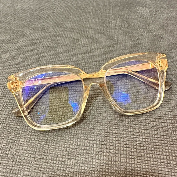 DIFF blue-light (non-prescription) eye glasses | Poshmark