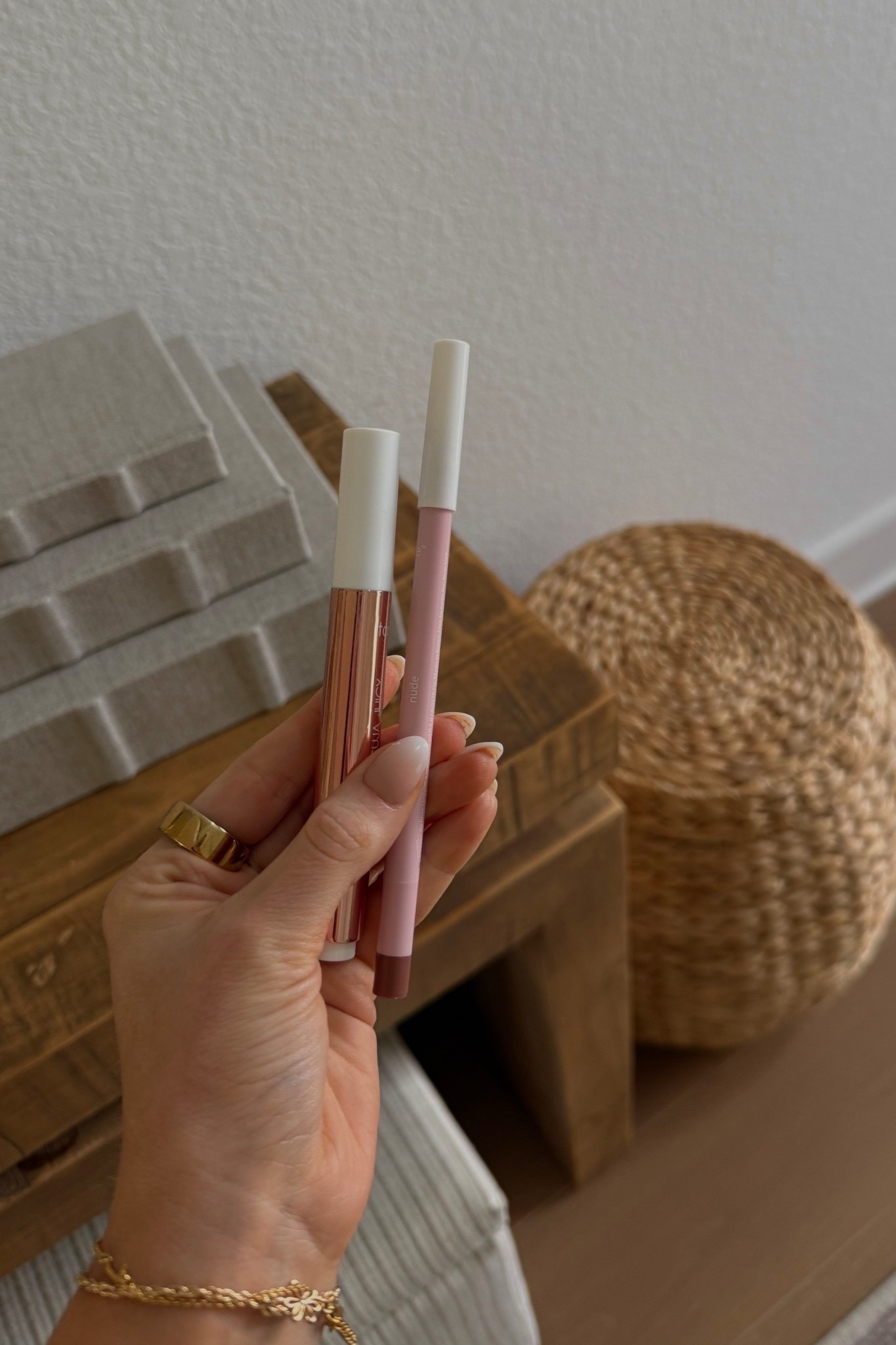 LTK SPRING SALE / 35% off site wide + free shipping at tarte!

a fave lip combo!!

LTK spring sale, spring sale, sale, sale alert, spring sale finds, spring sale deals, spring sale savings, spring sale event, spring sale outfits, spring sale fashion, LTK sale, LT sale finds, LTK sale deals, LTK sale savings, LT sale event, LT sale week finds, LTK markdowns, LTK promo alert, LTK clearance finds, LTK exclusive deals, best LTK deals, michele jaliene 


#LTKBeauty #LTKSpringSale #LTKSaleAlert