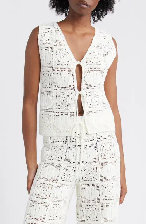 Rails Paz Crochet Stitch Sleeveless Tie Front Top in White Sea Shell Crochet at Nordstrom, Size Large | Nordstrom
