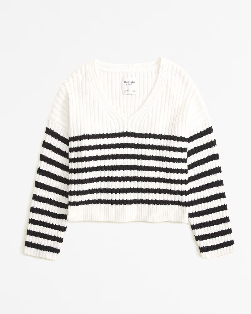 Aurelia™ | Effortless V-Neck Knit Sweater