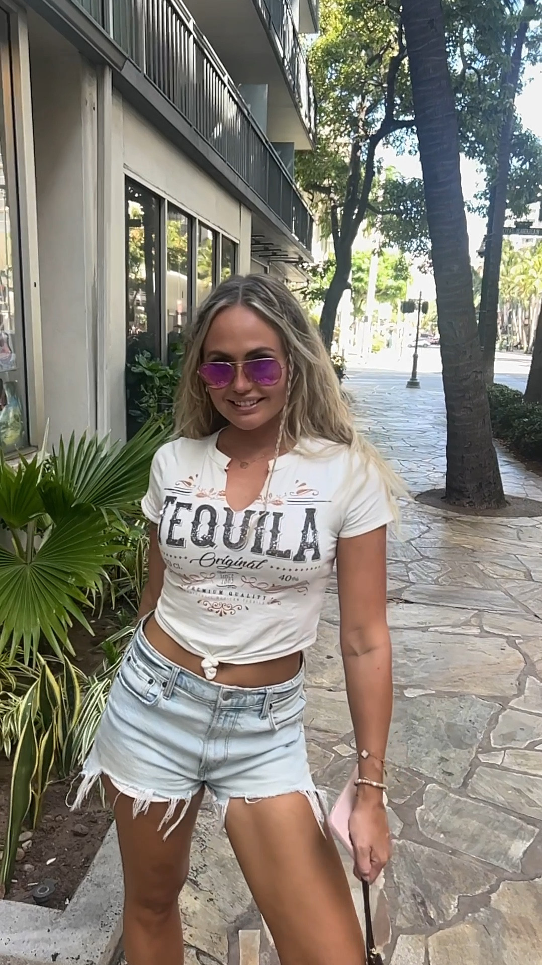 Tequila cropped t shirt size small! Fits perfect. Sandals size 8 (tts)
#ltkit #ltk #cropped #croppedtop #jeanshorts #nashville #vacation

#LTKStyleTip #LTKSeasonal #LTKU