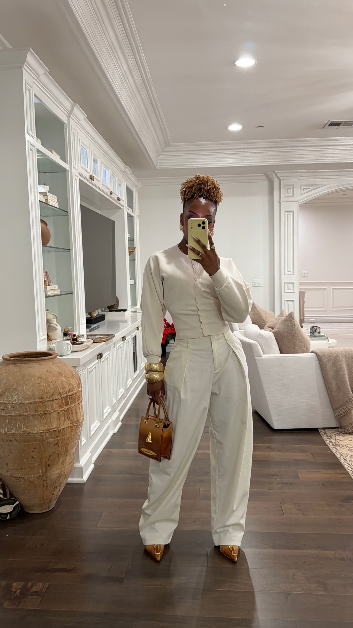 Dissh pants and Helsa top🤍

#LTKdayinmylife #LTKgrwm #LTKootd