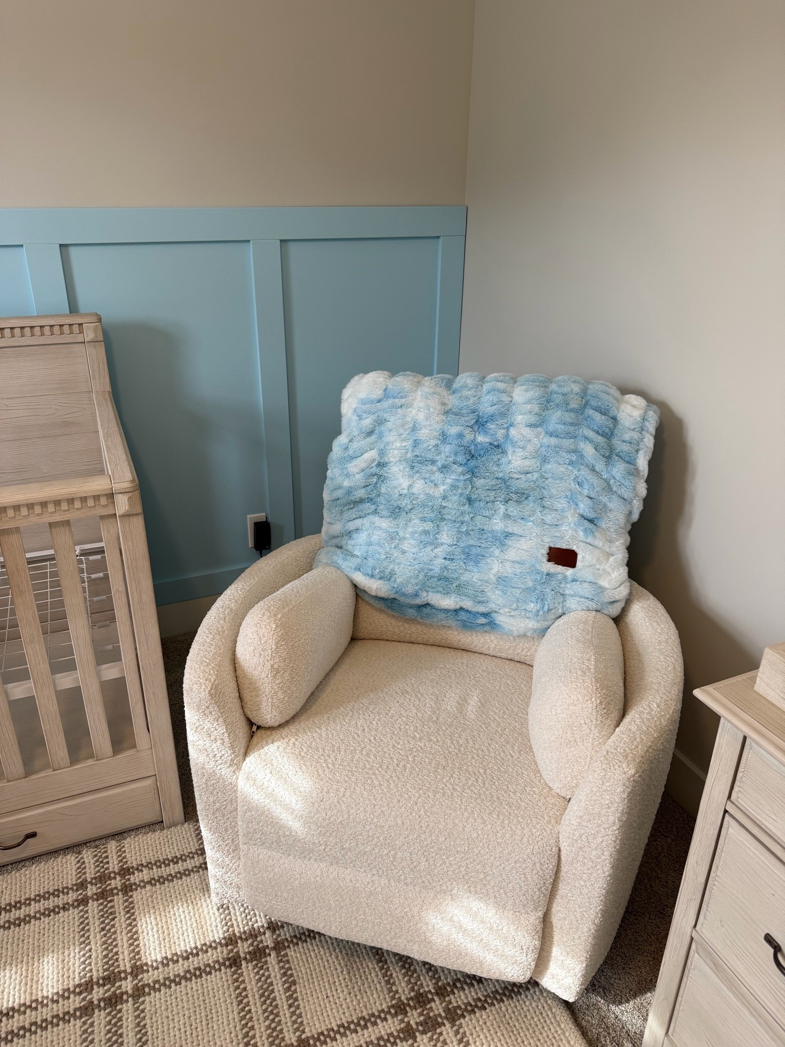 Baby boy’s nursery 🩵🪿🍼