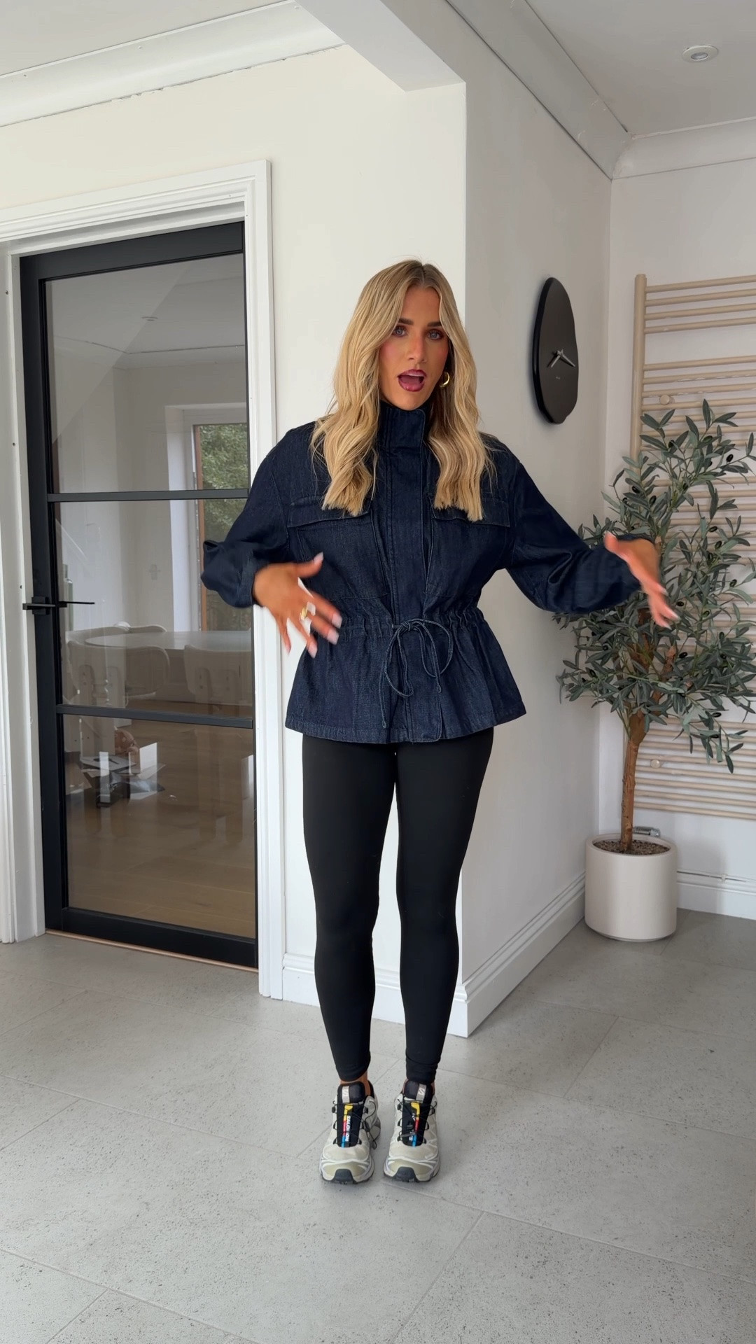 Cinced denim utility jacket, yes please!!

#LTKuk #LTKautumn #LTKeurope