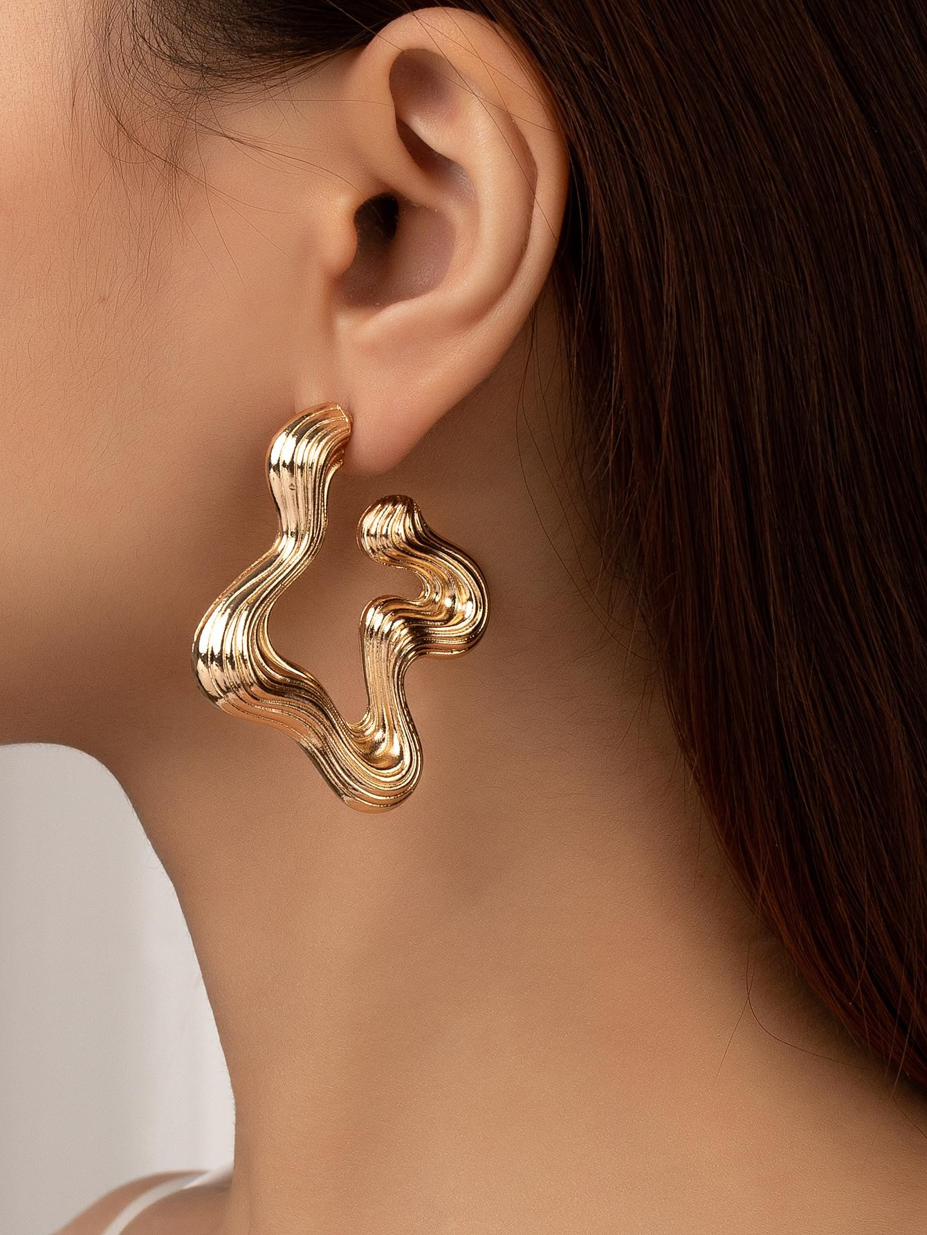 Structured Cuff Hoop Earrings | SHEIN